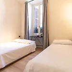 Cunabu Urbano V Гостевой дом Рим